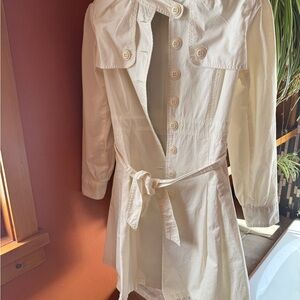 Women’s Cream Trench Coat with Tie Belt